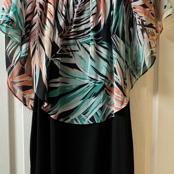 IX short beautiful palms dress - Picture 2 of 5